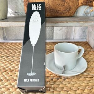 🌴Milk Boss Handheld Milk Frother